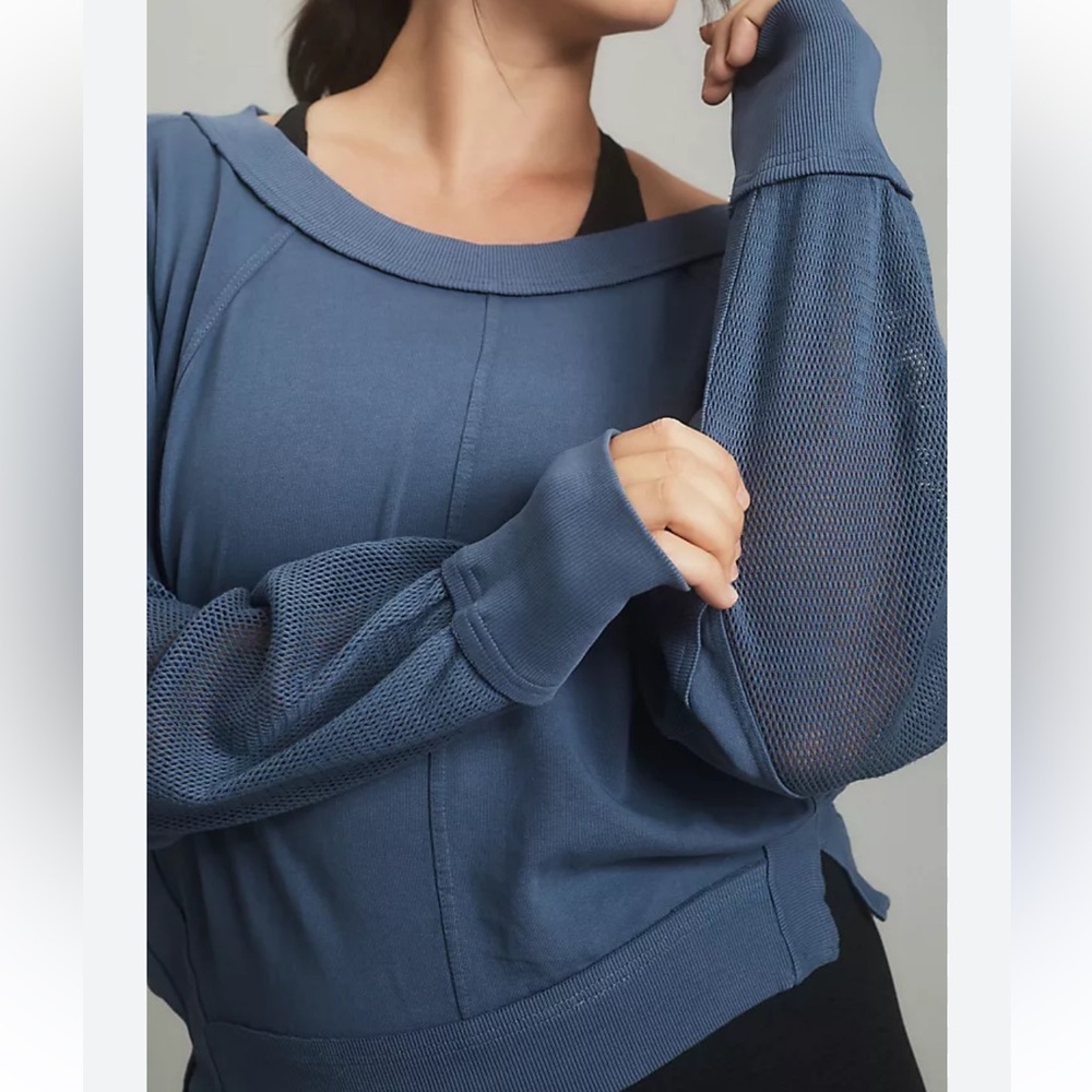 Daily Practice by Anthropologie Navy Marine oversized mesh back yoga Shirt Lg
